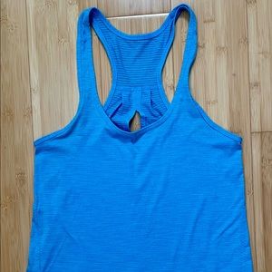 Lululemon blue tank size 4